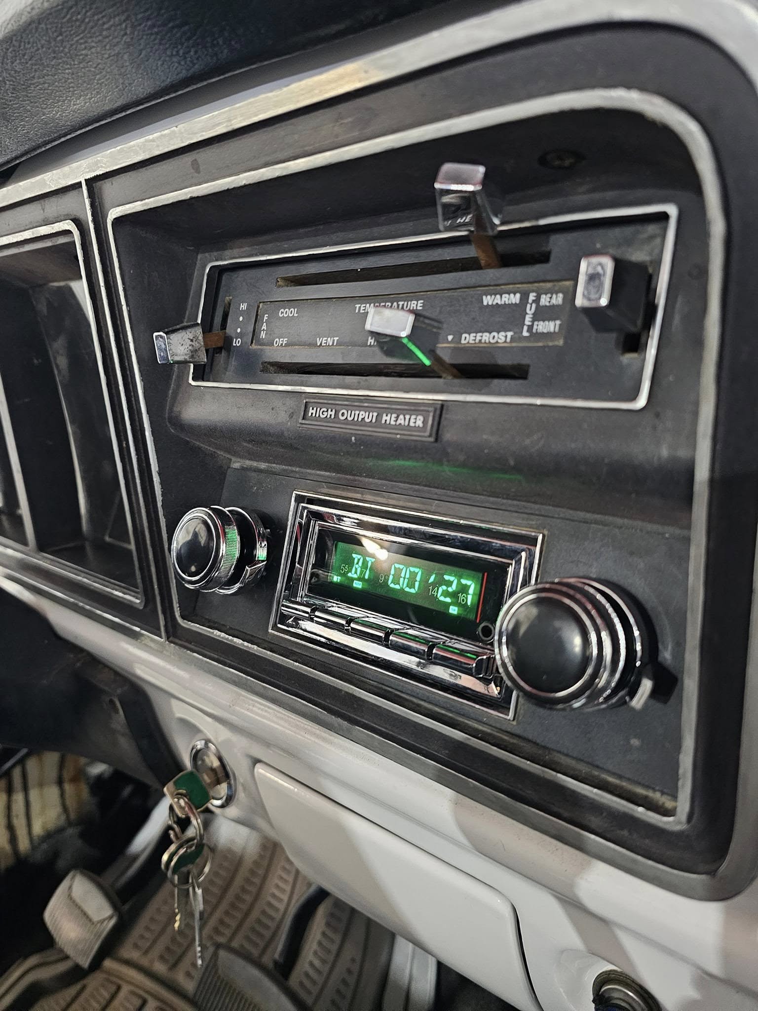 1974 Ford F-250 Custom Audio Build